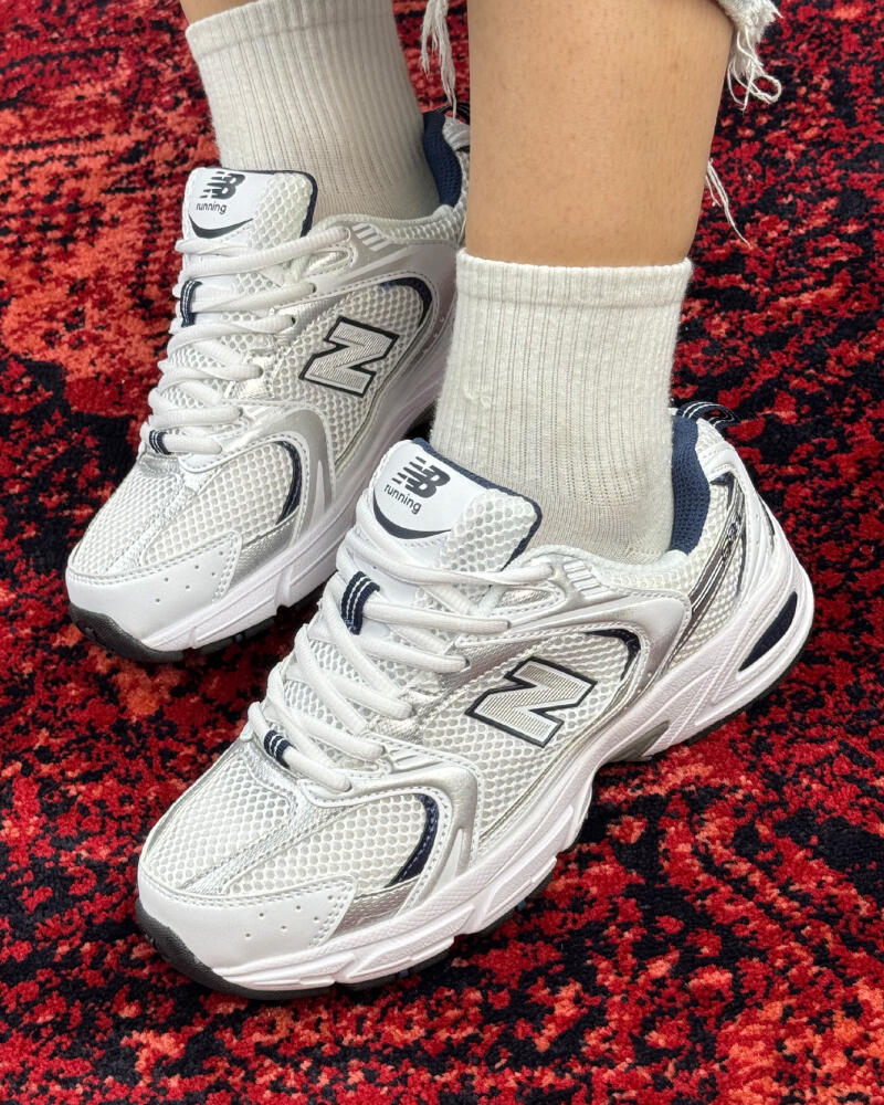 کتونی نیوبالانس 530